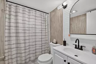 16 Sussex A, West Palm Beach, FL 33417 - Photo 16