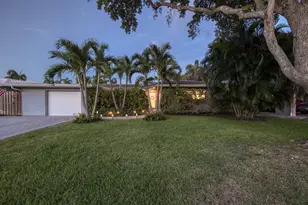 3652 NE 18th Ave, Oakland Park, FL 33334 - Photo 2
