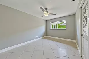 3652 NE 18th Ave, Oakland Park, FL 33334 - Photo 30