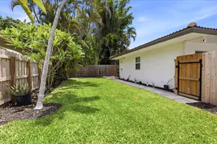 1400 NE 17th Ave, Fort Lauderdale, FL 33304 - Photo 24