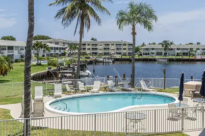298 SE 6th Avenue #18, Pompano Beach, FL 33060 - Photo 2