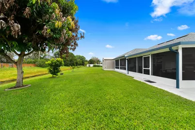 2601 SE Caladium Avenue, Port Saint Lucie, FL 34952 - Photo 24