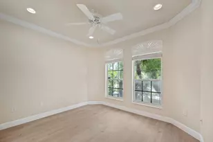 8887 Via Prestigio W, Wellington, FL 33411 - Photo 22