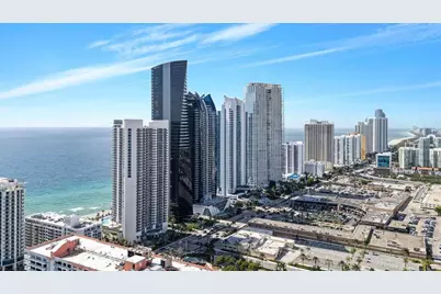 17201 Collins Avenue #805, Sunny Isles Beach, FL 33160 - Photo 32