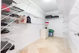 17201 Collins Ave, Sunny Isles Beach, FL 33160 - Photo 22