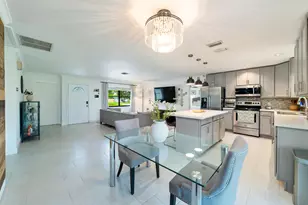 110 W Mango Rd, Lake Worth, FL 33467 - Photo 12