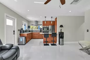 1218 SW 2nd Ave, Pompano Beach, FL 33060 - Photo 4
