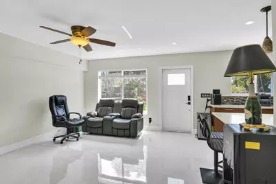 1218 SW 2nd Avenue, Pompano Beach, FL 33060 - Photo 14