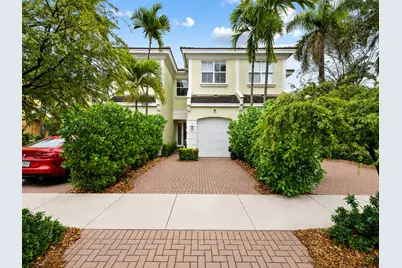 1226 NE 14th Avenue, Fort Lauderdale, FL 33304 - Photo 2