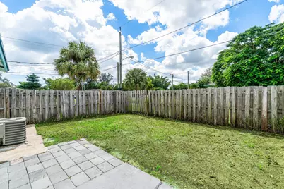 4807 Gulfstream Road, Lake Worth, FL 33461 - Photo 18
