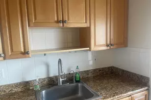 2555 NE 11th St, Fort Lauderdale, FL 33304 - Photo 10