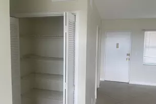 2555 NE 11th St, Fort Lauderdale, FL 33304 - Photo 4