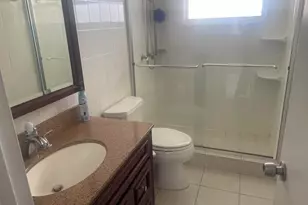 2555 NE 11th St, Fort Lauderdale, FL 33304 - Photo 12