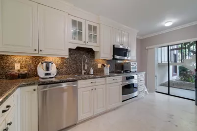 13400 Polo Road W #104, Wellington, FL 33414 - Photo 6
