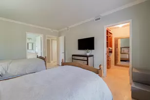 13400 Polo Rd W, Wellington, FL 33414 - Photo 16