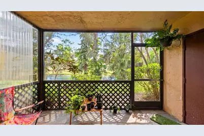 1303 Lakeview Drive E, Royal Palm Beach, FL 33411 - Photo 14