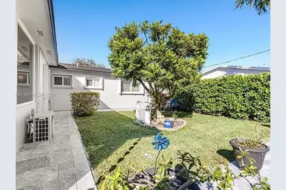 9390 SW 190th Street, Cutler Bay, FL 33157 - Photo 4