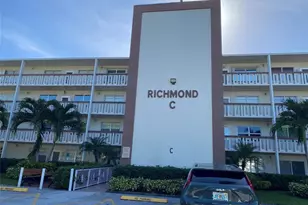 327 Richmond C, Deerfield Beach, FL 33442 - Photo 2