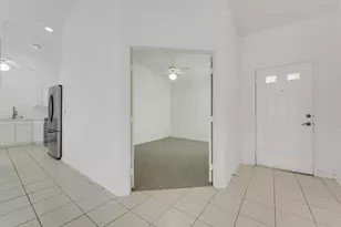 3254 Jog Park Dr, Greenacres, FL 33467 - Photo 6