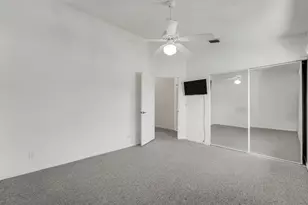 3254 Jog Park Dr, Greenacres, FL 33467 - Photo 20