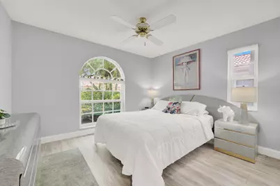 7906 Lake Sands Drive, Delray Beach, FL 33446 - Photo 14