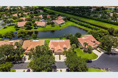 7906 Lake Sands Drive, Delray Beach, FL 33446 - Photo 4