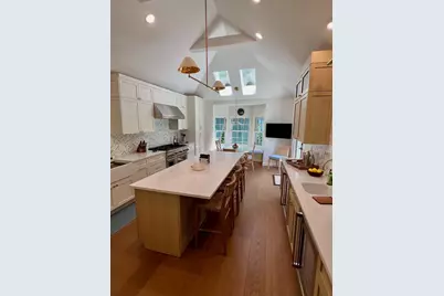 117 Via Vizcaya, Palm Beach, FL 33480 - Photo 10