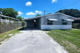 1556 W 20th St, Riviera Beach, FL 33404 - Photo 1