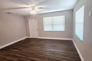 1556 W 20th St, Riviera Beach, FL 33404 - Photo 4