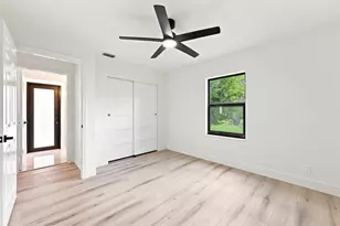 15931 Canosa Ct, Wellington, FL 33414 - Photo 22