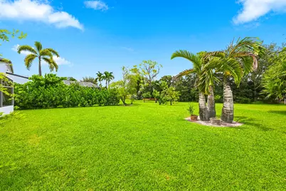 15931 Canosa Court, Wellington, FL 33414 - Photo 36