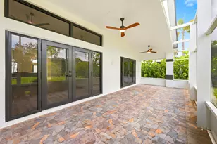 15931 Canosa Ct, Wellington, FL 33414 - Photo 32