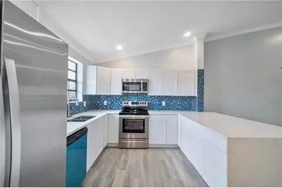 1004 Congressional Way, Deerfield Beach, FL 33442 - Photo 2
