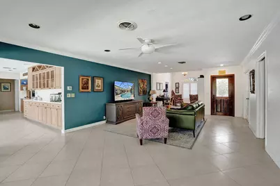 2756 NE 35th Street, Fort Lauderdale, FL 33306 - Photo 8
