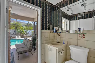 2756 NE 35th St, Fort Lauderdale, FL 33306 - Photo 34