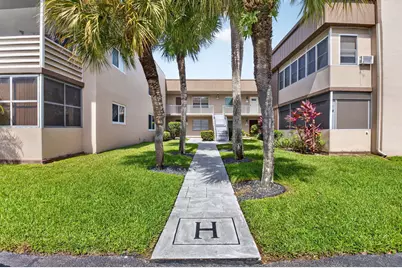 352 Piedmont H, Delray Beach, FL 33484 - Photo 2