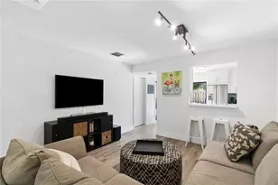 324 City View Dr, Fort Lauderdale, FL 33311 - Photo 8