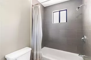 324 City View Dr, Fort Lauderdale, FL 33311 - Photo 22