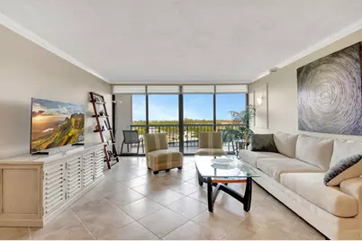 4740 S Ocean Boulevard S #909, Highland Beach, FL 33487 - Photo 2