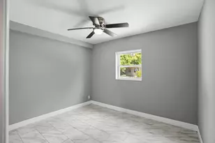 1751 Lauderdale Manor Dr, Fort Lauderdale, FL 33311 - Photo 8