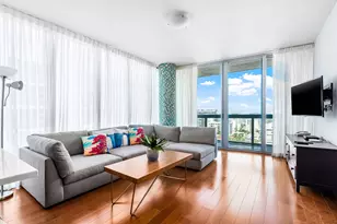 6899 Collins Ave, Miami Beach, FL 33141 - Photo 12