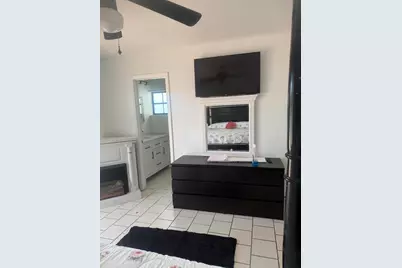 2181 NW 94th Avenue, Pembroke Pines, FL 33024 - Photo 30