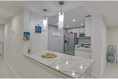 812 Briny Avenue #10C, Pompano Beach, FL 33062 - Photo 4