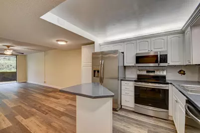 890 N Federal Highway #103, Lantana, FL 33462 - Photo 2