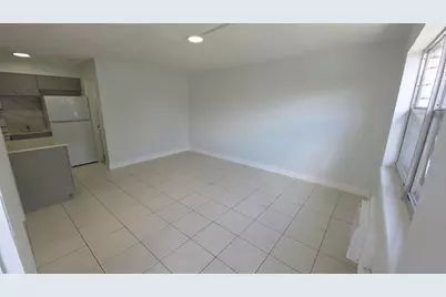 7311 Venetian Street #6, Miramar, FL 33023 - Photo 2