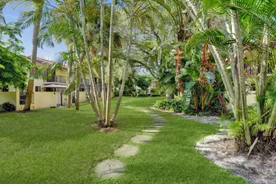 1330 NW 13th Street #3, Boca Raton, FL 33486 - Photo 4