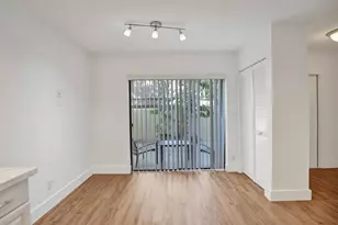 1330 NW 13th St, Boca Raton, FL 33486 - Photo 12