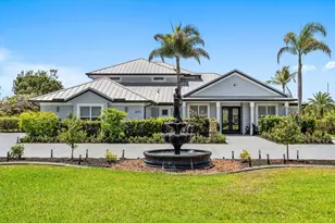470 SE Pine Rd, Port Saint Lucie, FL 34984 - Photo 2