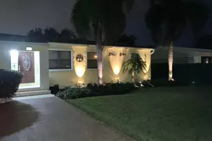 141 Date Palm Dr, Lake Park, FL 33403 - Photo 36