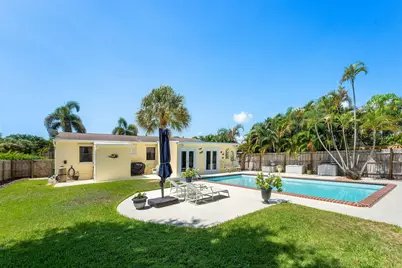 141 Date Palm Drive, Lake Park, FL 33403 - Photo 26